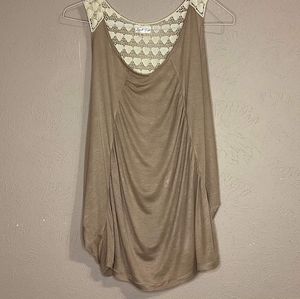 Cute stretchy Plus size blouse XL